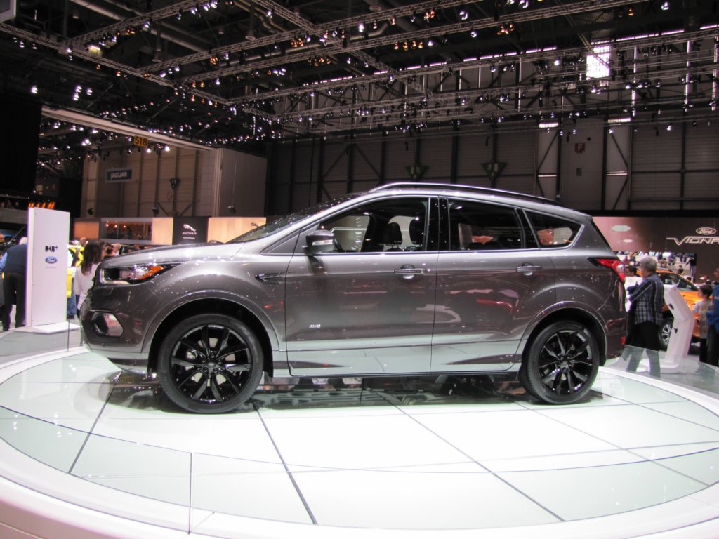 fordkuga11.jpg