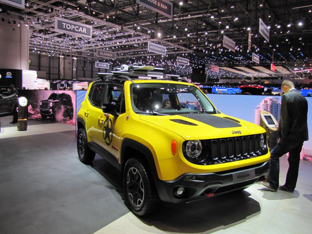 jeeprenegadetrailhawk.jpg