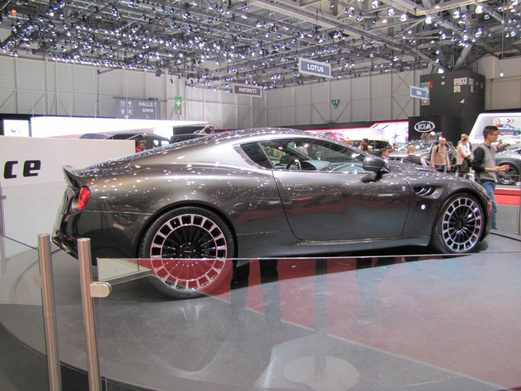 kahnvengeanceastonmartindb933.jpg
