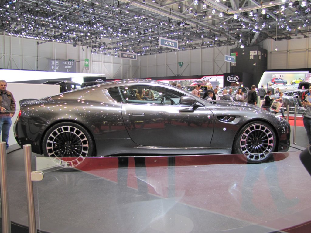 kahnvengeanceastonmartindb937.jpg