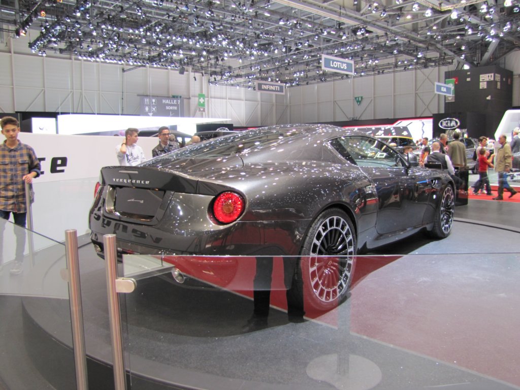 kahnvengeanceastonmartindb944.jpg