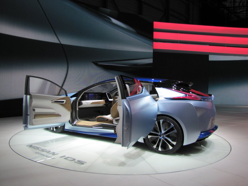 nissanidsconcept30.jpg