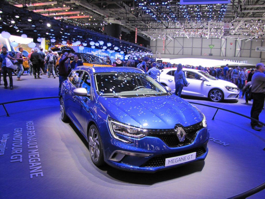 renaultmganegrandtourgt2.jpg