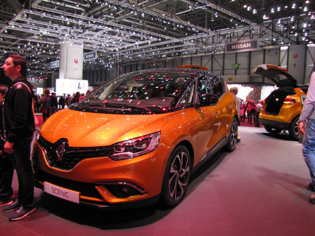 renaultscnic6.jpg