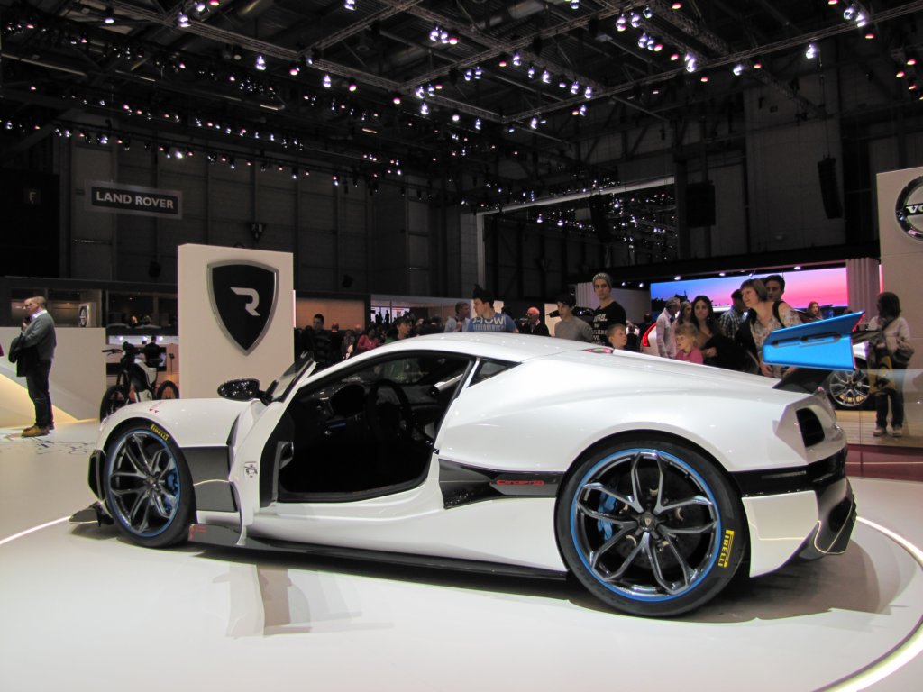 rimacconcepts32.jpg
