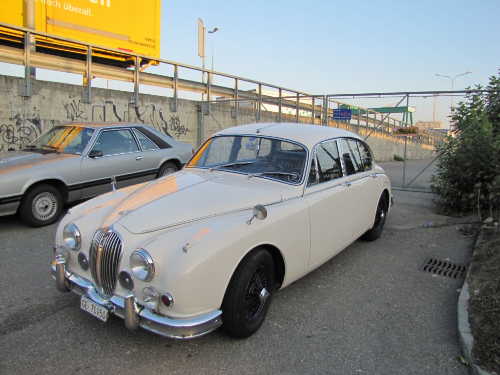 jaguarmark23.jpg