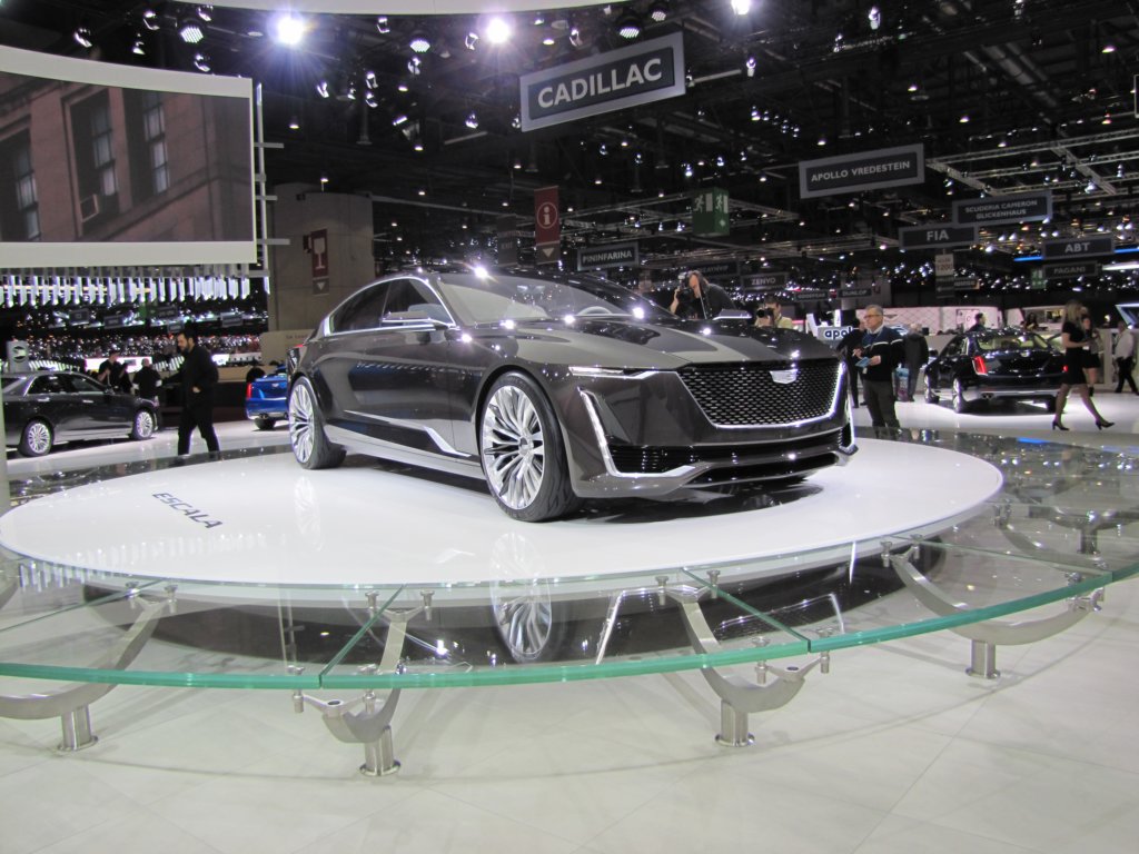 cadillacescala.jpg