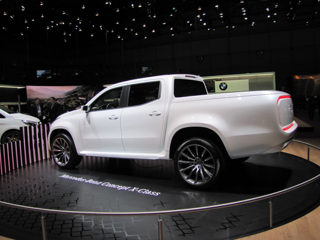 mercedesbenzxclass.jpg