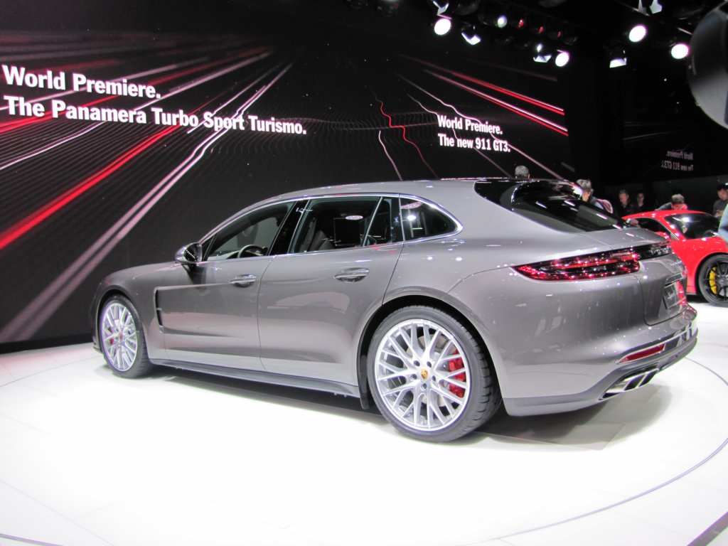 porschepanamerasportturismo3.jpg