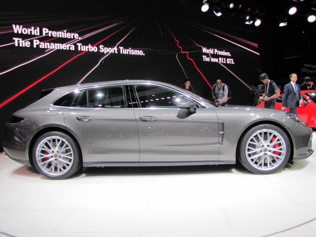 porschepanamerasportturismo8.jpg