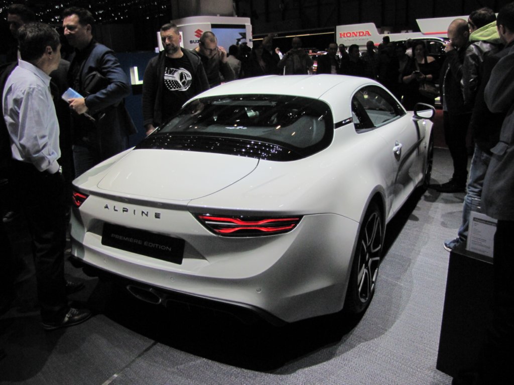 alpinea110.jpg