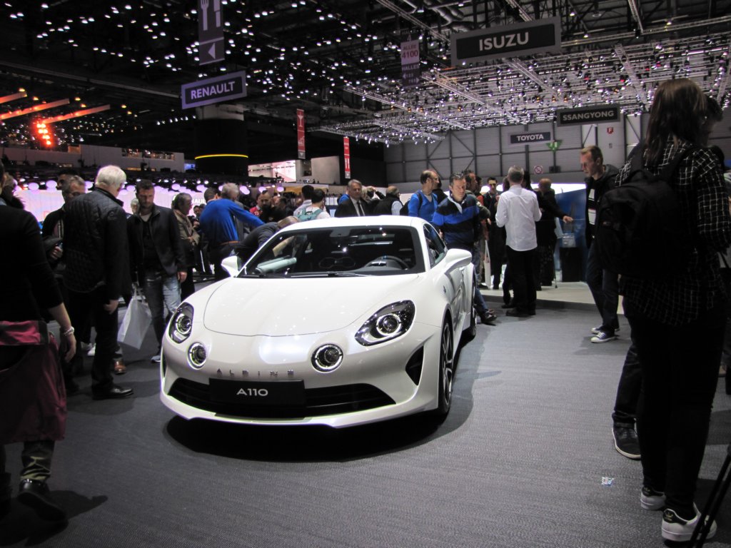 alpinea1106.jpg