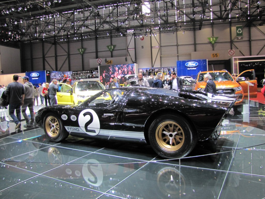 fordgt40196611.jpg