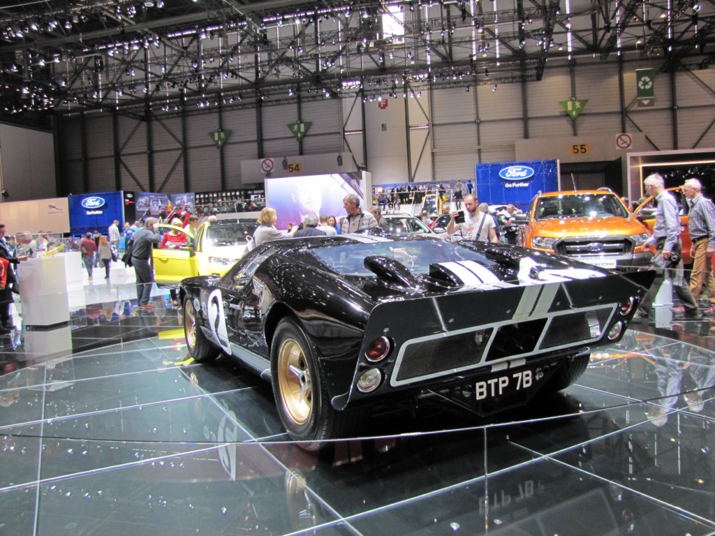fordgt40196616.jpg