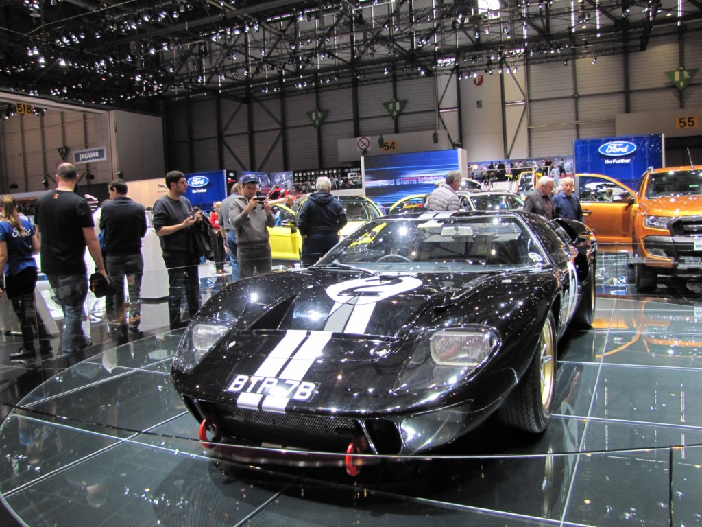 fordgt4019668.jpg