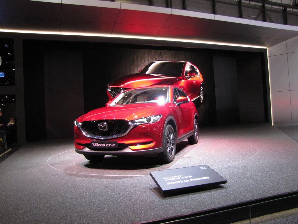 mazdacx544.jpg