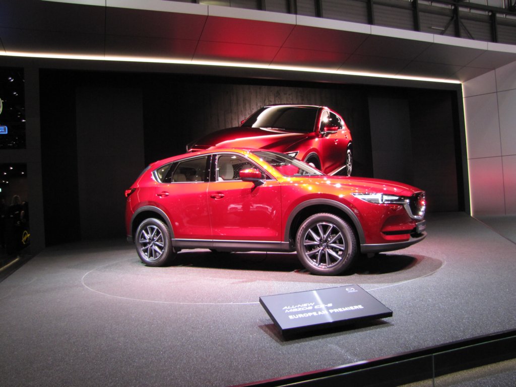 mazdacx545.jpg