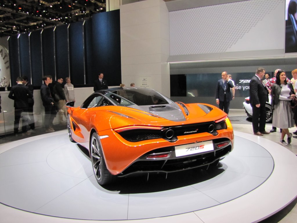 mclaren720s13.jpg
