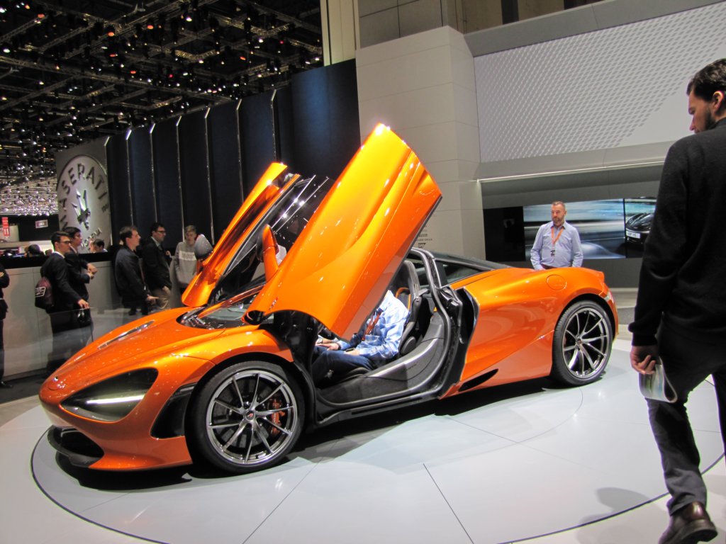 mclaren720s28.jpg