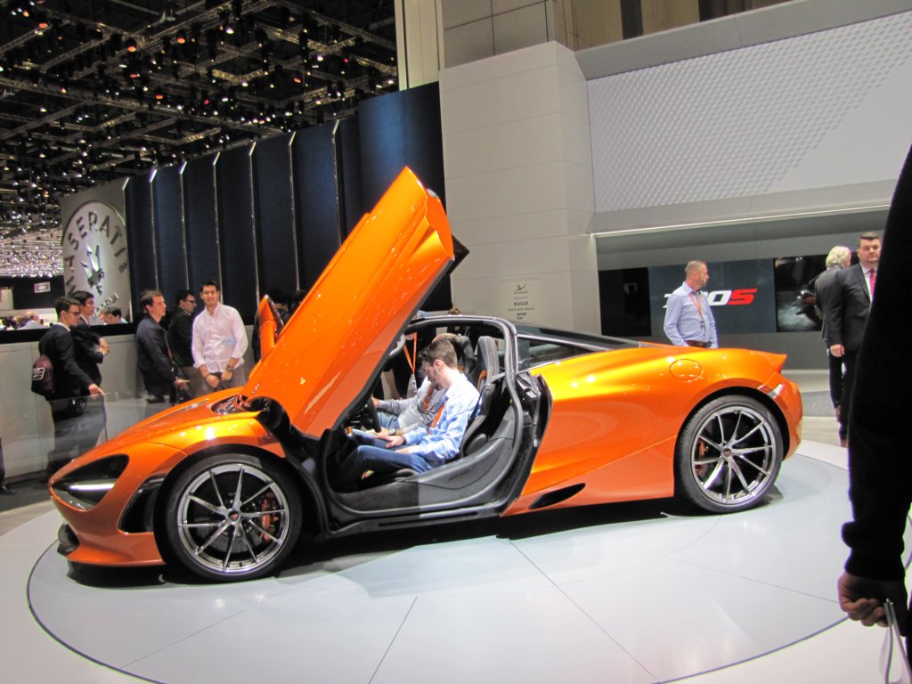 mclaren720s50.jpg