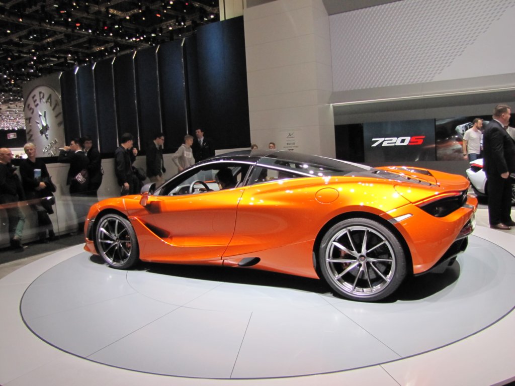 mclaren720s57.jpg