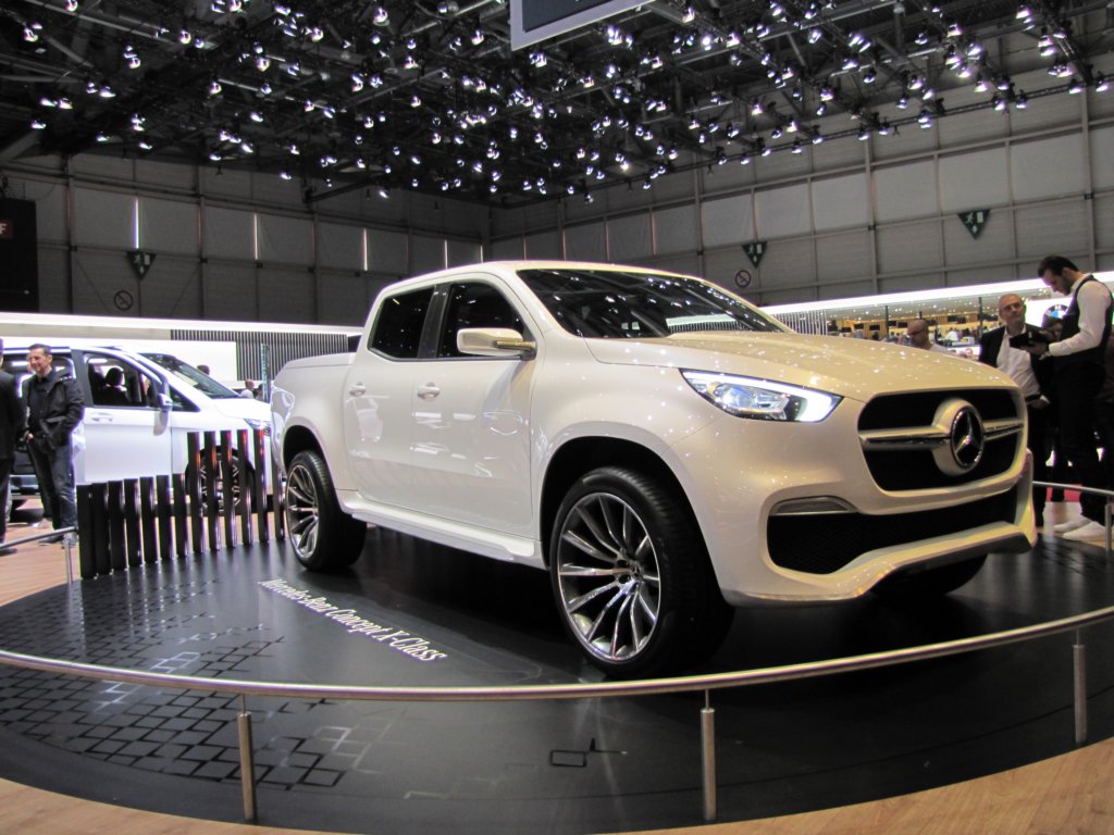 mercedesbenzxclass22.jpg