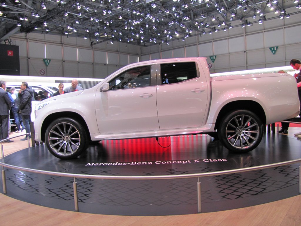 mercedesbenzxclass30.jpg