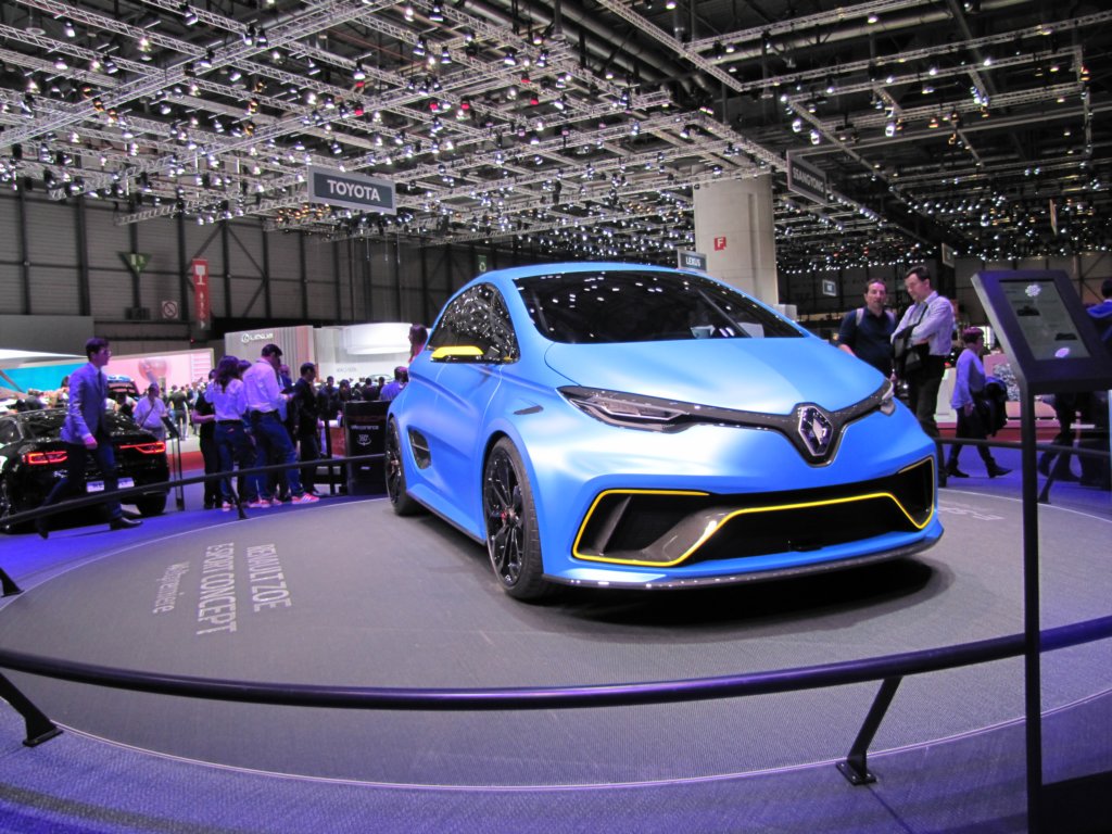 renaultzoeesportconcept18.jpg