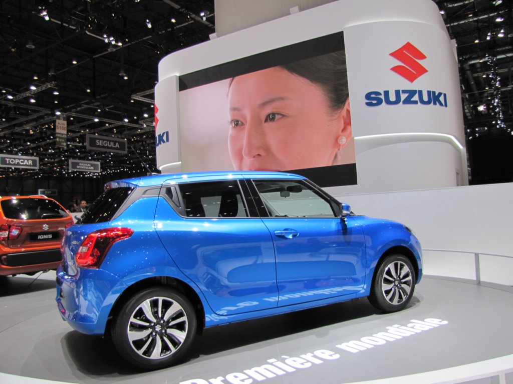 suzukiswift27.jpg