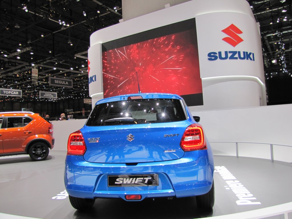 suzukiswift39.jpg