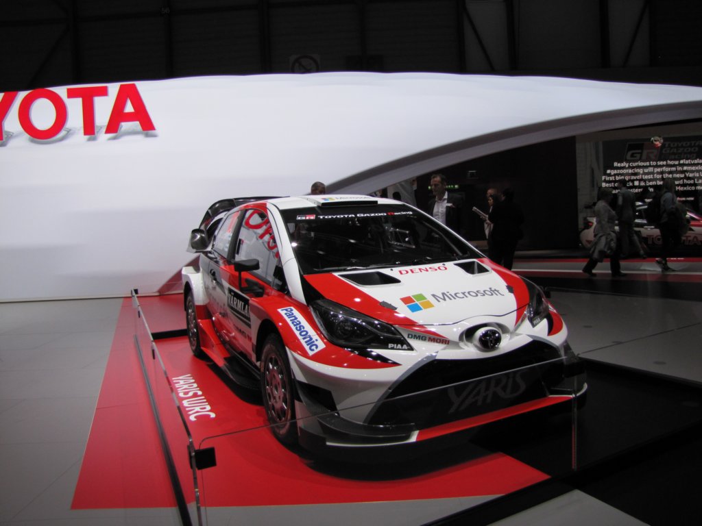 toyotayariswrc2.jpg