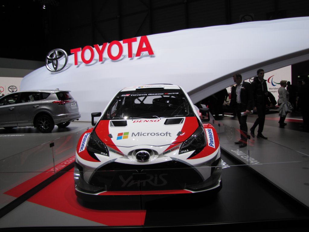 toyotayariswrc5.jpg
