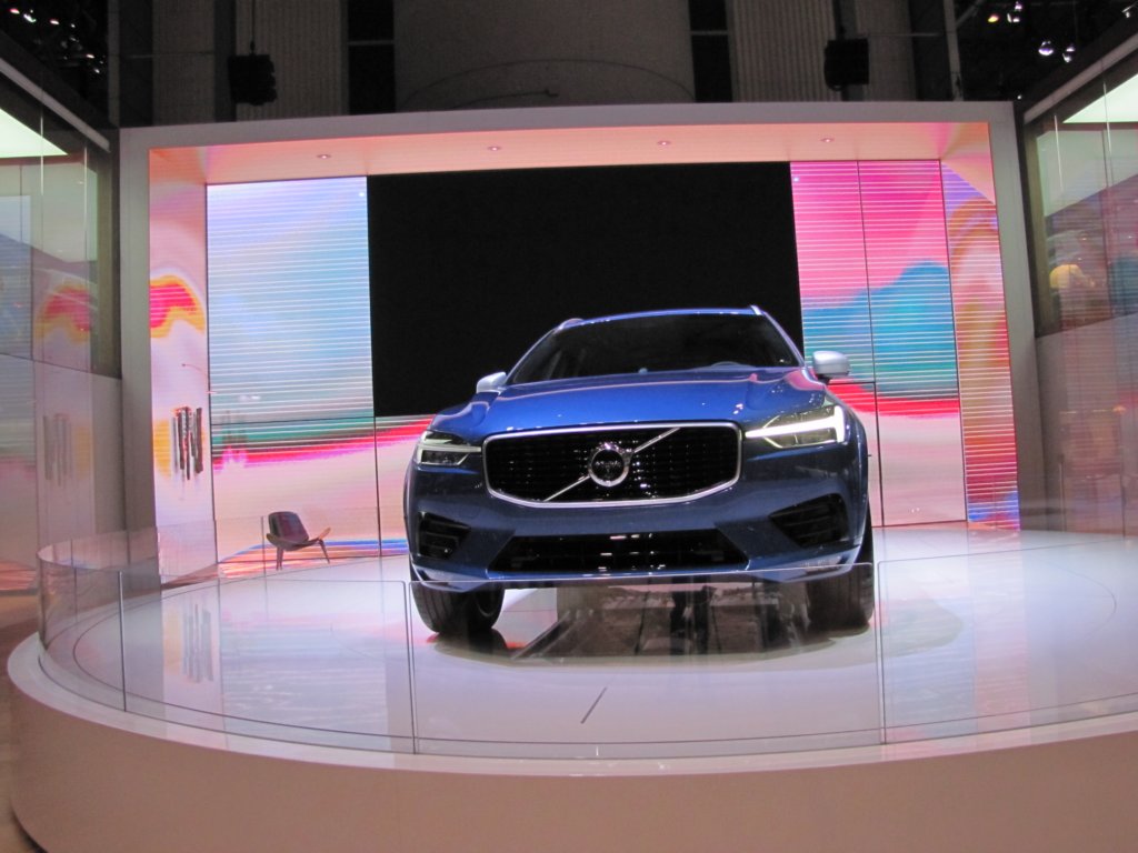 volvoxc6017.jpg