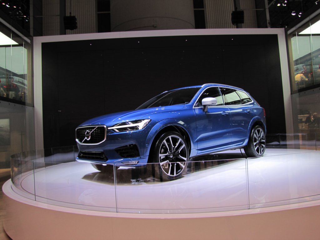 volvoxc6020.jpg