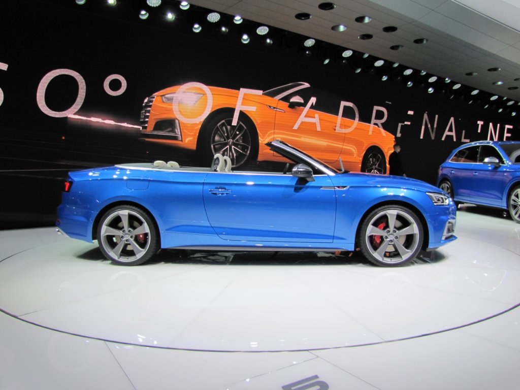 audis5cabriolet34.jpg