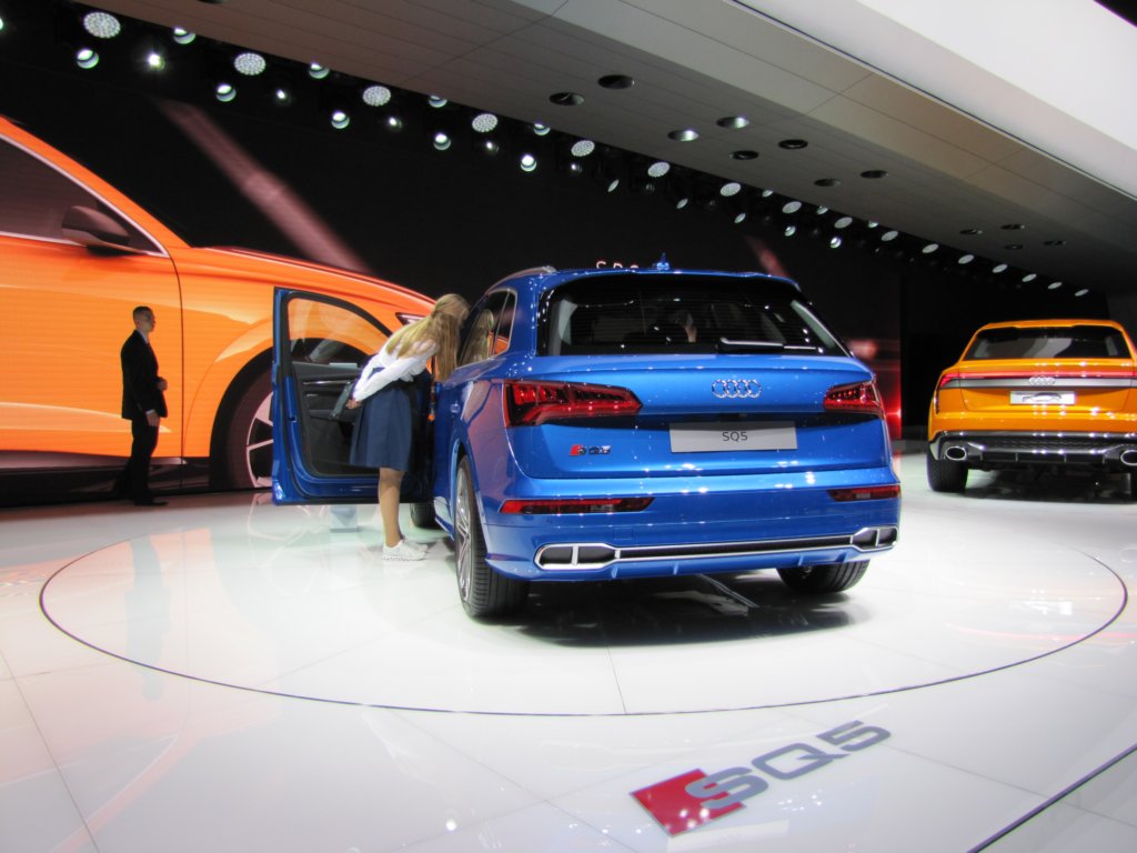 audisq54.jpg