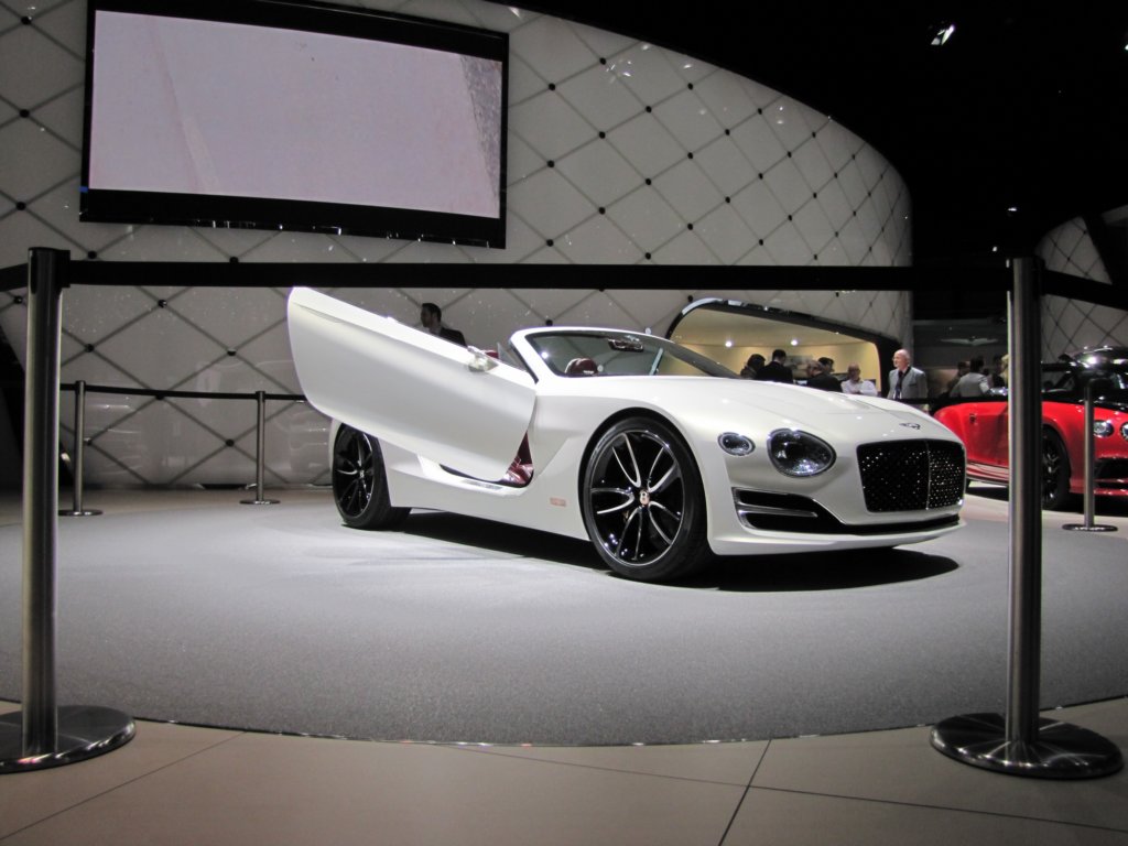 bentleyexp12speed6e100.jpg