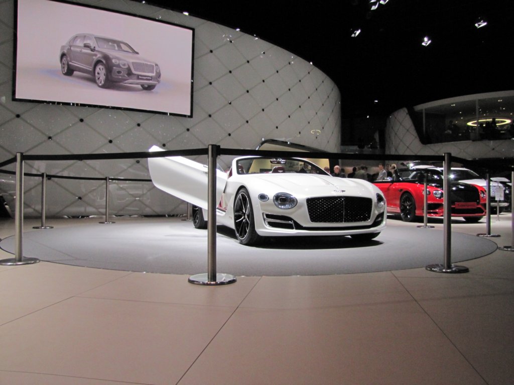 bentleyexp12speed6e11.jpg