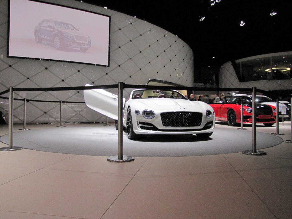 bentleyexp12speed6e12.jpg