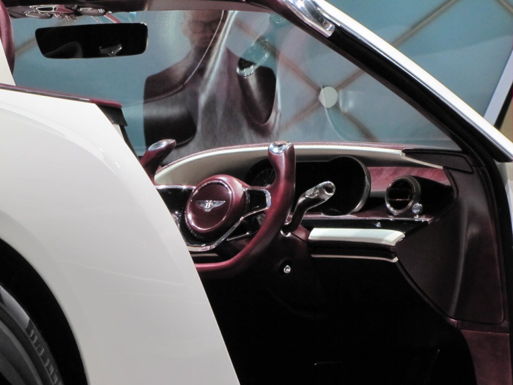 bentleyexp12speed6e127.jpg
