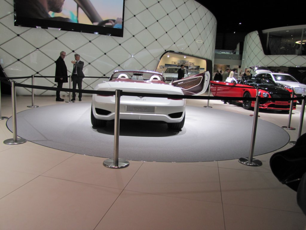 bentleyexp12speed6e154.jpg