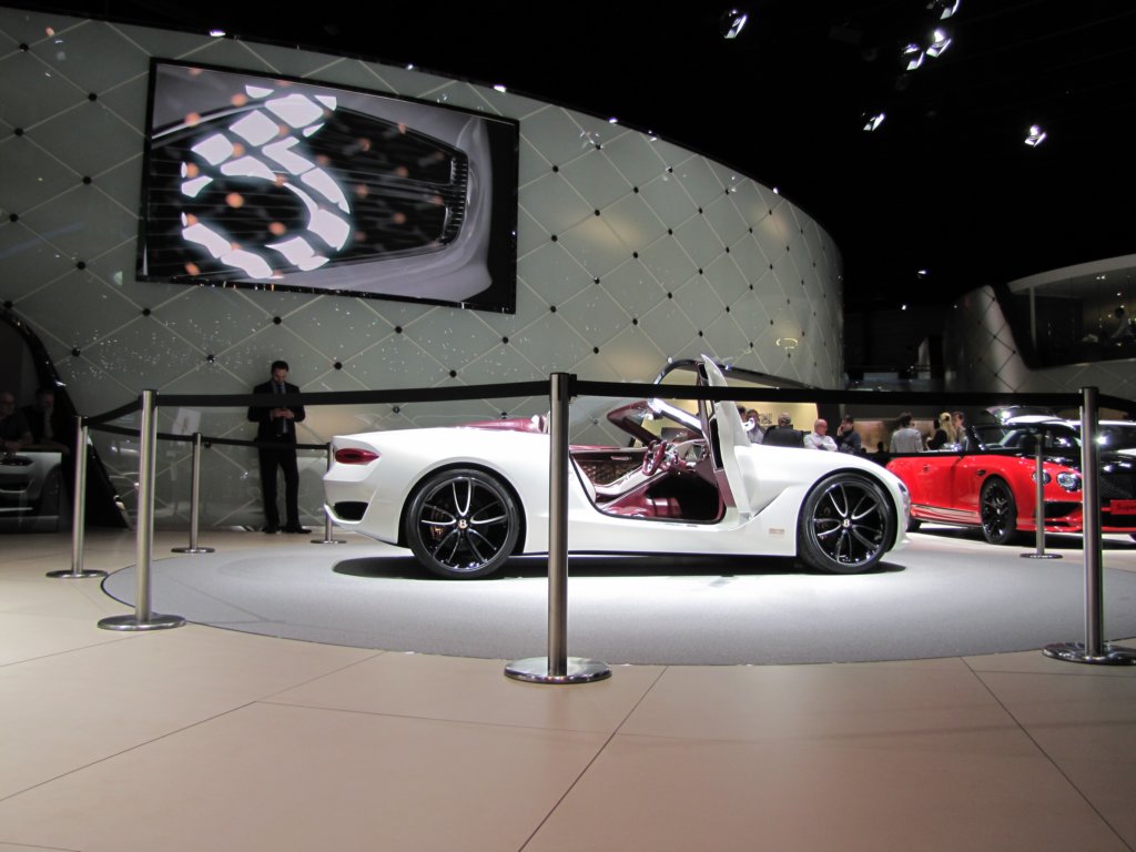 bentleyexp12speed6e39.jpg
