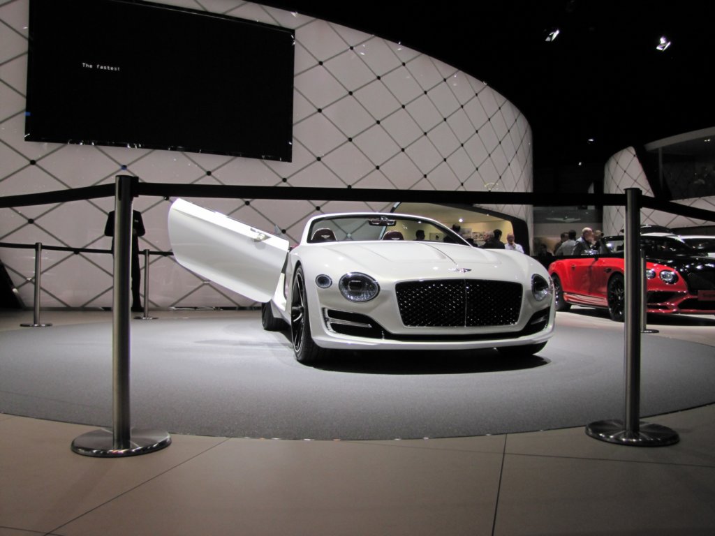 bentleyexp12speed6e76.jpg