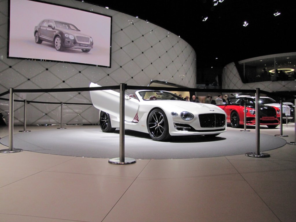 bentleyexp12speed6e9.jpg