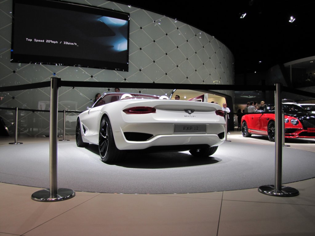 bentleyexp12speed6e92.jpg