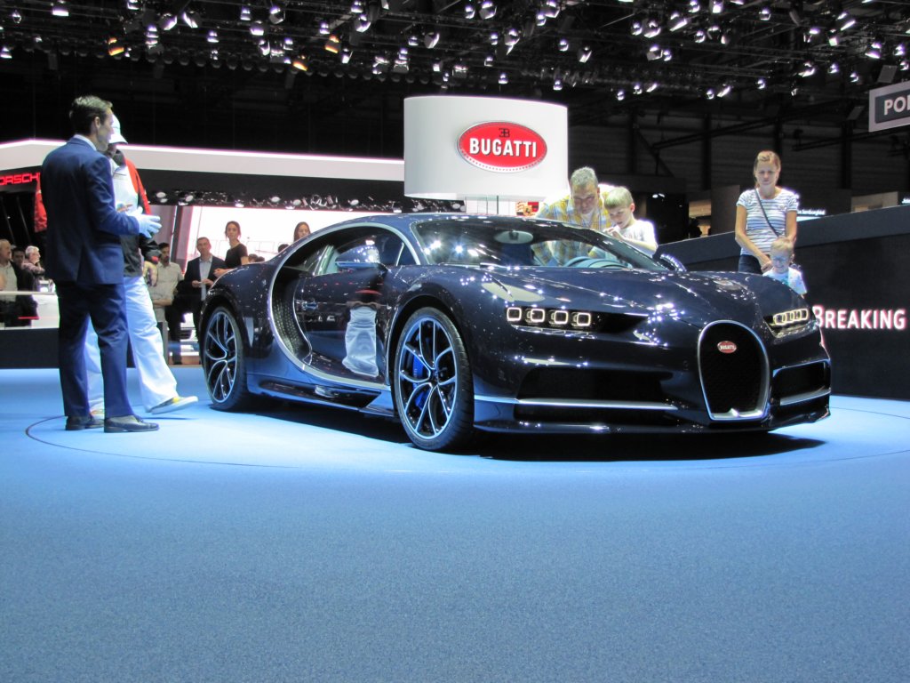 bugattichiron116.jpg