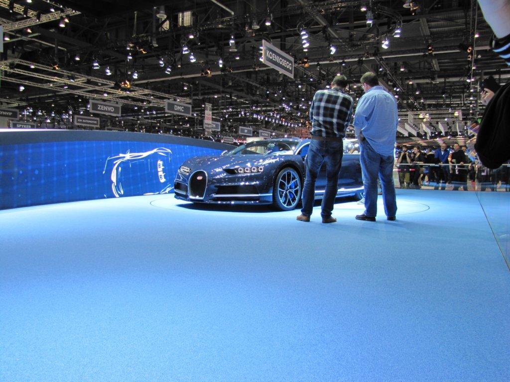 bugattichiron49.jpg