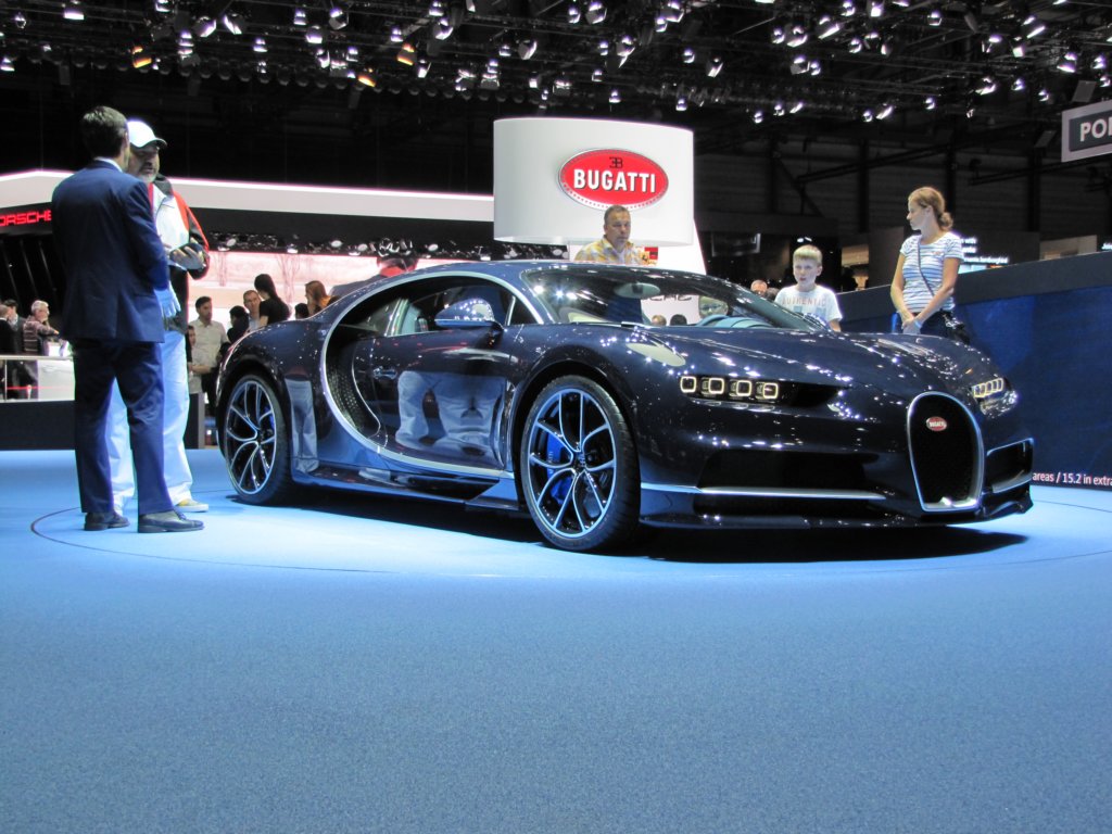 bugattichiron96.jpg