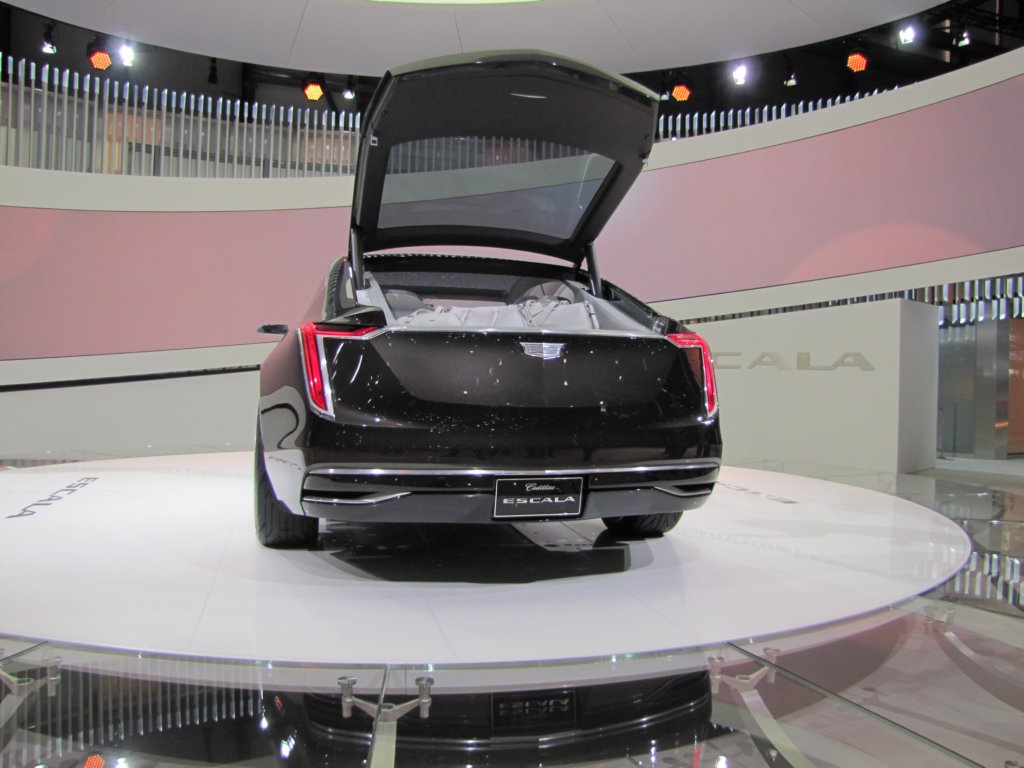 cadillacescala11.jpg