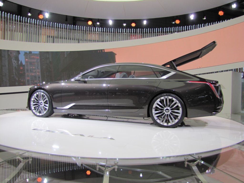 cadillacescala25.jpg